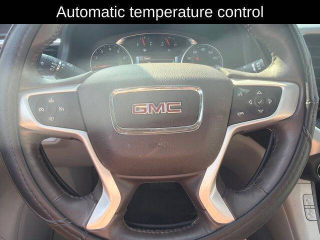 2017 GMC Acadia SLT-1