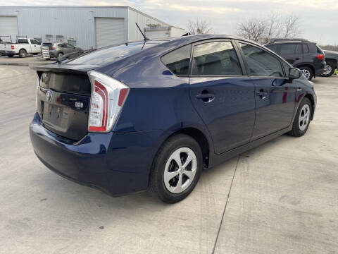 2012 Toyota Prius Two