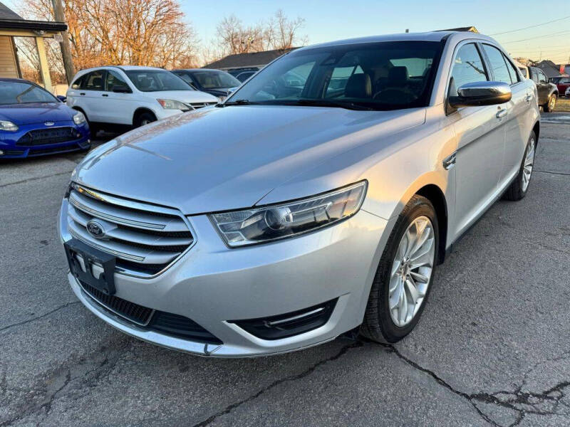 2017 Ford Taurus for sale at speedy auto sales in Indianapolis IN