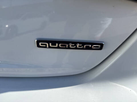 2024 Audi A4 quattro S line Prem Plus 45 TFSI