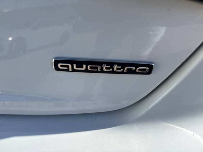 2024 Audi A4 quattro S line Prem Plus 45 TFSI