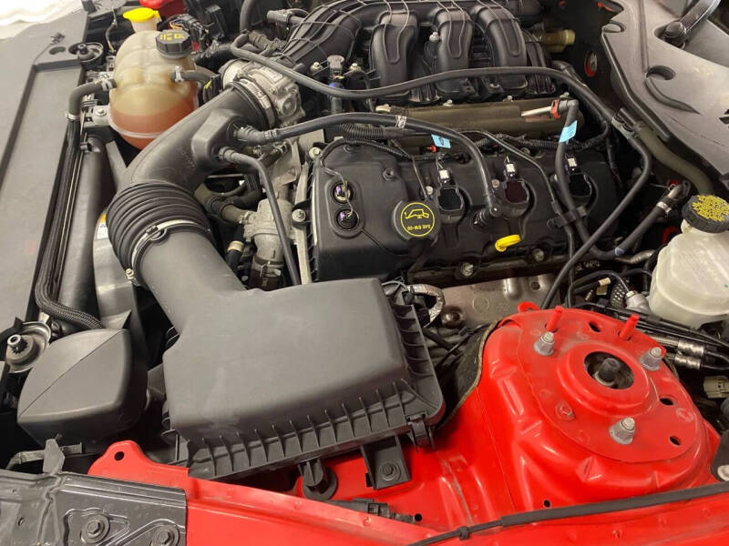 2017 Ford Mustang V6