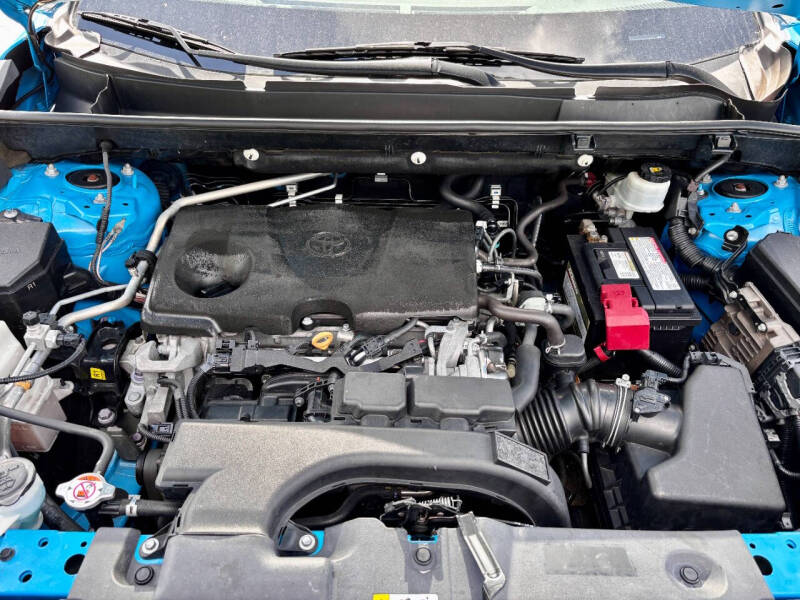 2019 Toyota RAV4 LE