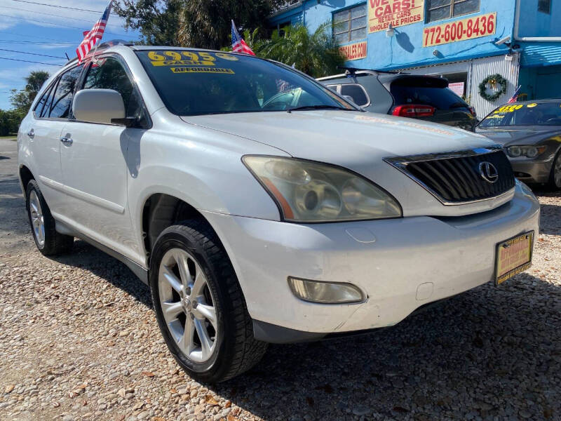 Lexus RX's photo