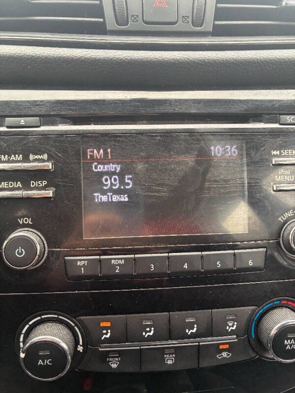 2017 Nissan Rogue SL