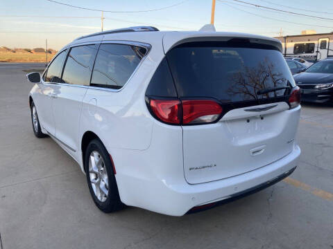 2020 Chrysler Pacifica Limited