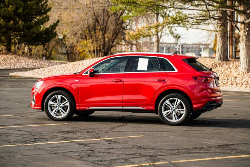 2024 Audi Q3 quattro S line Prem Plus 45 TFSI