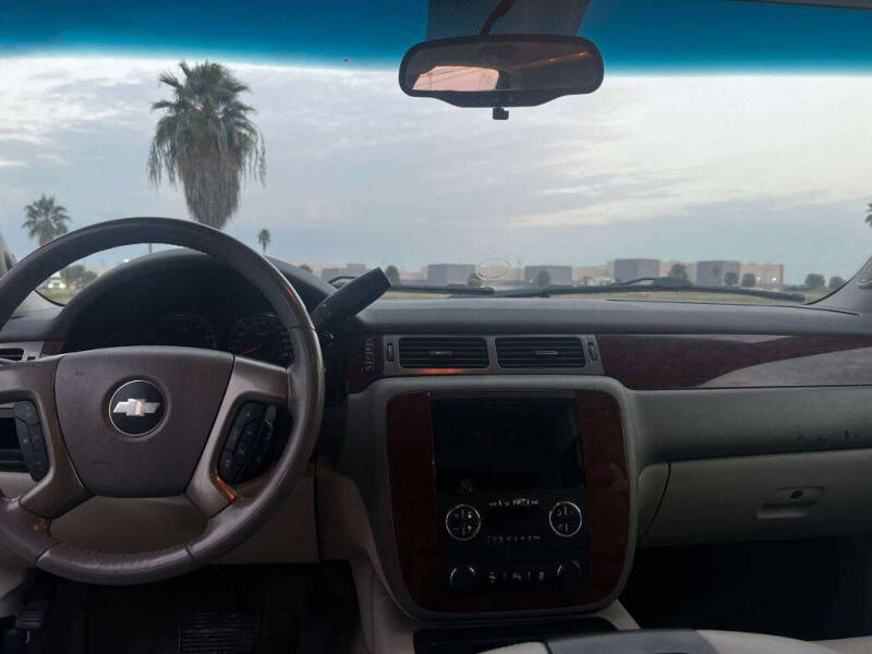 2012 Chevrolet Suburban LT