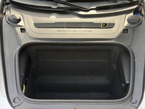 2024 Porsche 718 Cayman