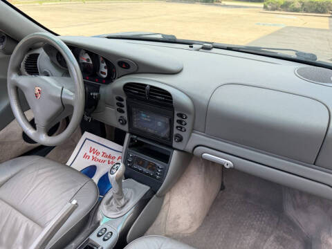 2003 Porsche 911 Carrera