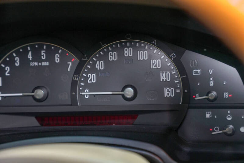2005 Cadillac XLR