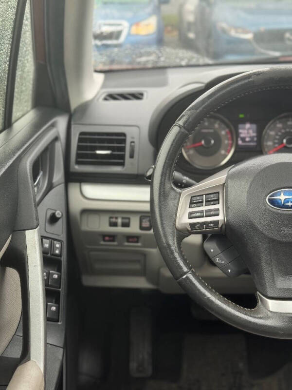 2014 Subaru Forester 2.5i Limited
