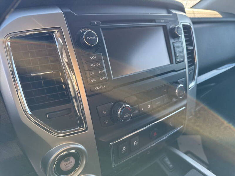 2018 Nissan Titan XD SV