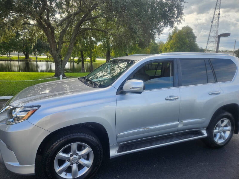 2018 Lexus GX Base photo 24