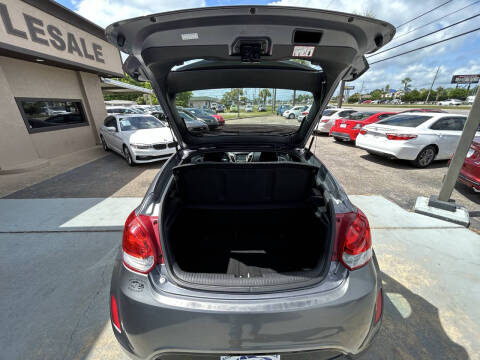2017 Hyundai Veloster Value Edition