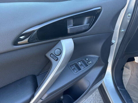 2026 Mitsubishi Eclipse Cross ES