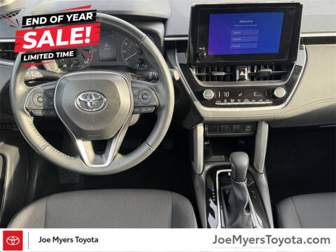 2025 Toyota Corolla Cross LE