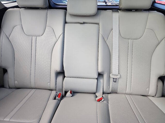 2022 Kia Sorento X-Line S