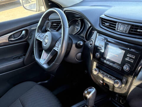 2017 Nissan Rogue Hybrid