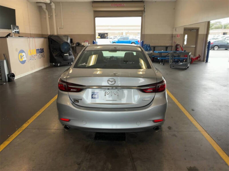 2018 Mazda MAZDA6 Touring