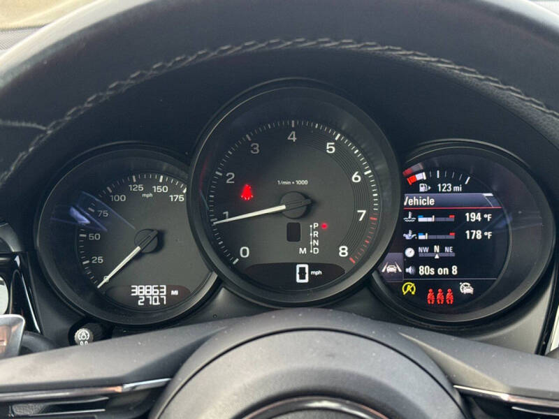 2024 Porsche Macan