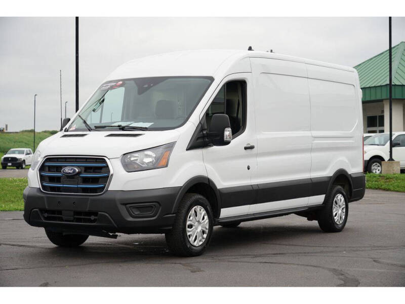 2022 Ford E-Transit