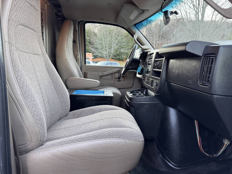 2019 Chevrolet Express 2500