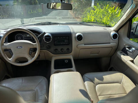 2006 Ford Expedition XLT