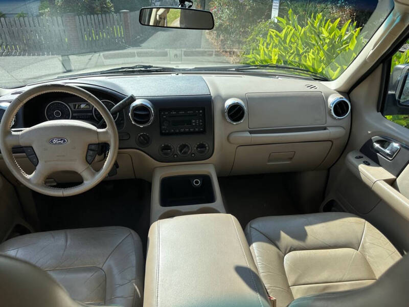 2006 Ford Expedition XLT