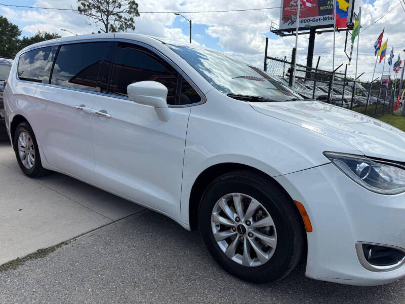 2018 Chrysler Pacifica Touring Plus