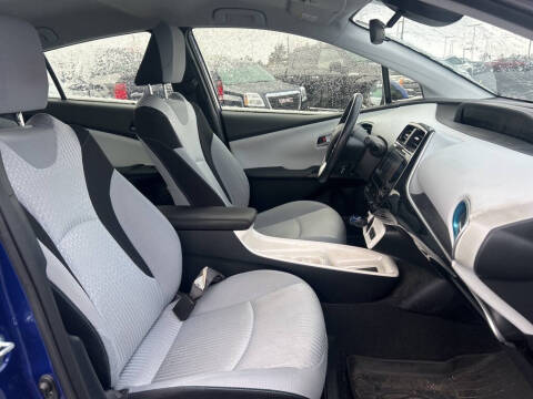 2018 Toyota Prius Three