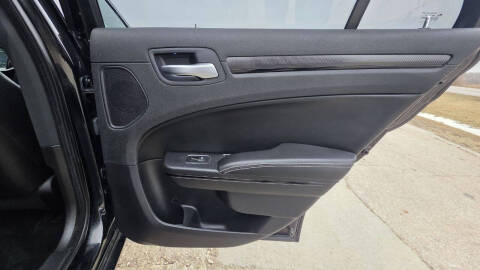 2012 Chrysler 300 S V8