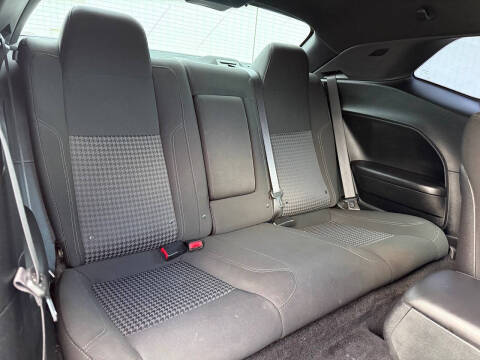 2018 Dodge Challenger SXT