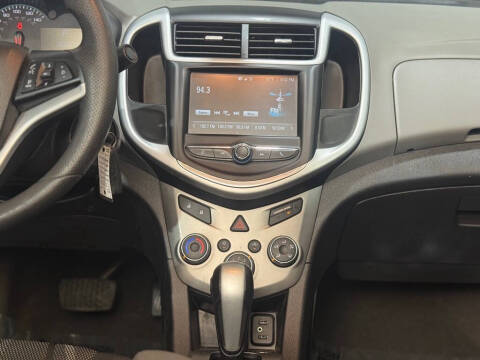 2017 Chevrolet Sonic LT Auto