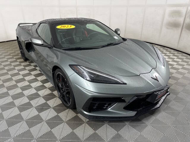 Used 2023 Chevrolet Corvette 2LT with VIN 1G1YB3D43P5104158 for sale in Bloomington, IL