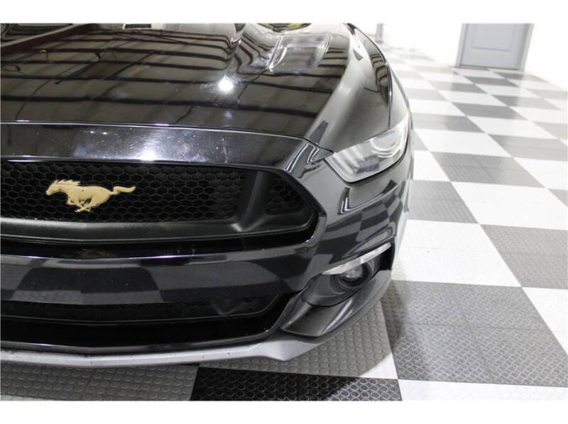 2015 Ford Mustang