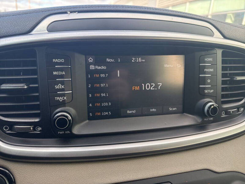 2020 Kia Sorento S V6