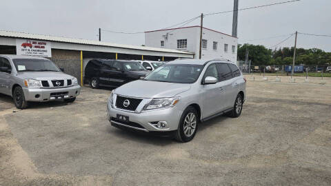 2015 Nissan Pathfinder SV