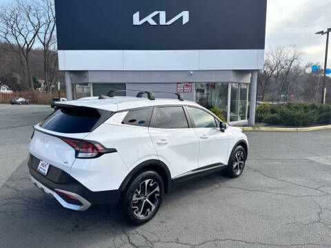 2024 Kia Sportage EX