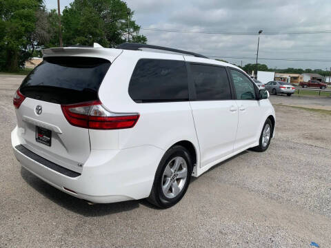 2019 Toyota Sienna