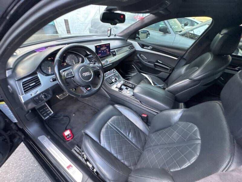 2014 Audi S8 4.0T quattro