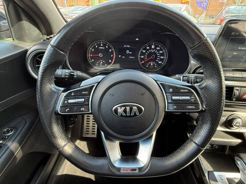 2021 Kia Forte GT Line