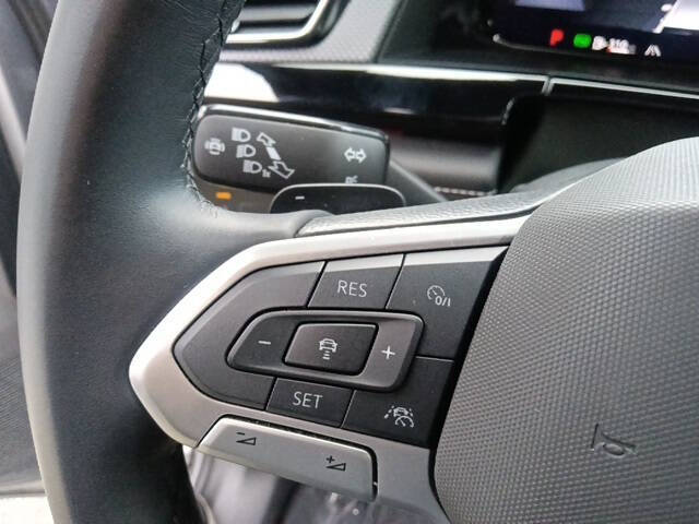 2024 Volkswagen Atlas Cross Sport SEL Premium R-Line 4Motion