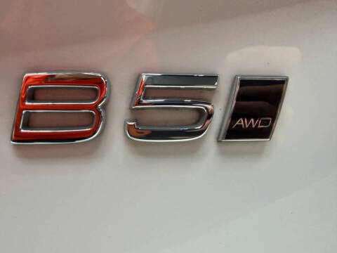 2024 Volvo XC90 B5 Core Bright Theme