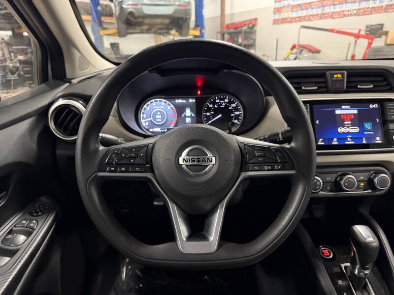2021 Nissan Versa SV