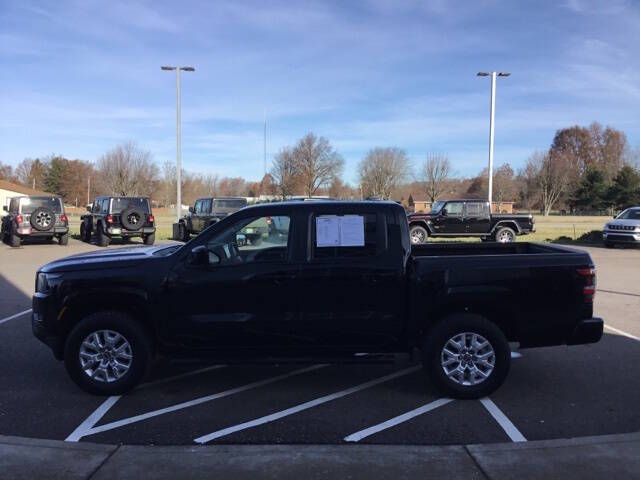 2022 Nissan Frontier SV