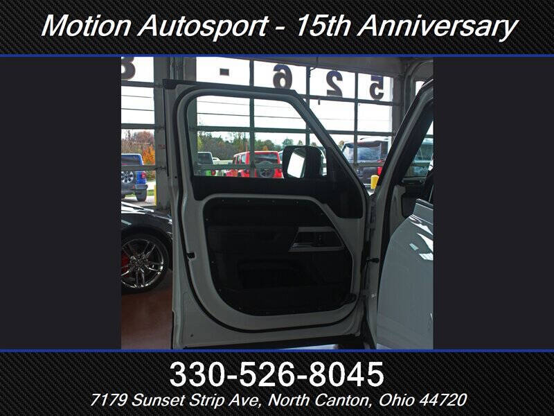 2024 Land Rover Defender 110 P300 S