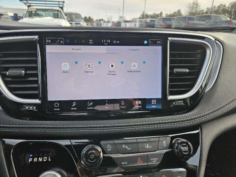 2026 Chrysler Pacifica Limited