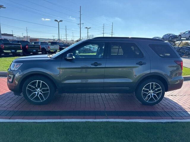 Used 2016 Ford Explorer Sport with VIN 1FM5K8GT4GGC83255 for sale in Schererville, IN