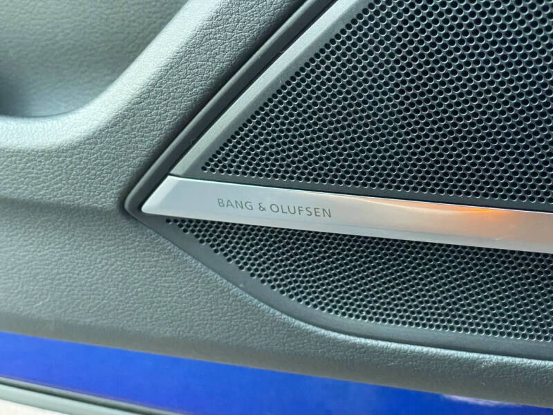 2023 Audi S8 4.0T quattro